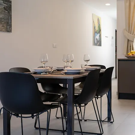 Portside Apartment