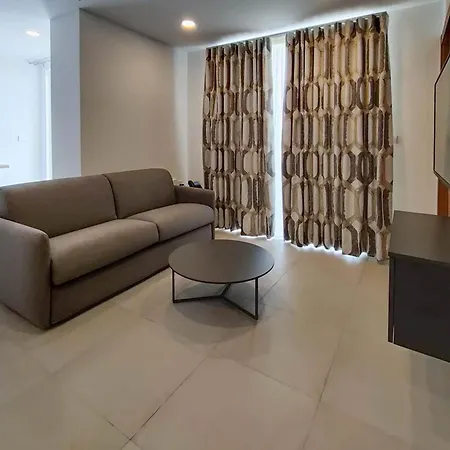 Portside Apartment