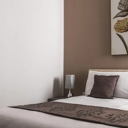 Portside Apartment *