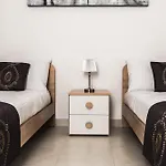 Portside Apartament