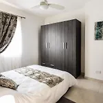 Portside Apartment