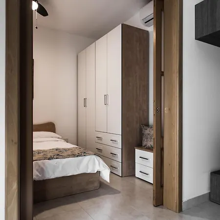 Portside Apartament