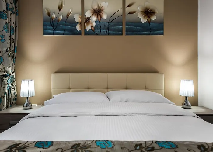 Portside * Marsaskala